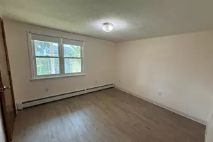 54 Pleasant St, Wareham, MA 02571 - Photo 9