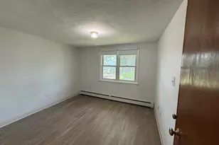 54 Pleasant St, Wareham, MA 02571 - Photo 11