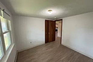 54 Pleasant St, Wareham, MA 02571 - Photo 13