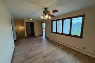 54 Pleasant St, Wareham, MA 02571 - Photo 5