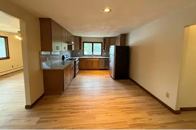 54 Pleasant St #B, Wareham, MA 02571 - Photo 9
