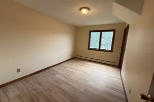 54 Pleasant St, Wareham, MA 02571 - Photo 11