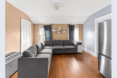 21 Salisbury St, New Bedford, MA 02744 - Photo 17