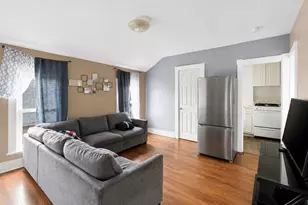 21 Salisbury St, New Bedford, MA 02744 - Photo 15