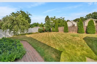 21 Leroy Ave, Haverhill, MA 01835 - Photo 7