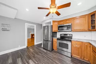 21 Leroy Ave, Haverhill, MA 01835 - Photo 13
