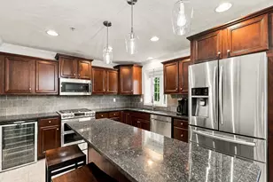 1284 County St, Attleboro, MA 02703 - Photo 11