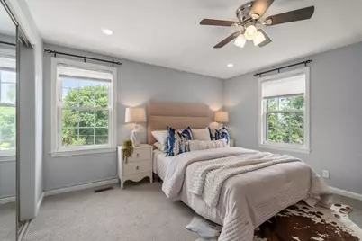 6 Tyler St, Boston, MA 02136 - Photo 15