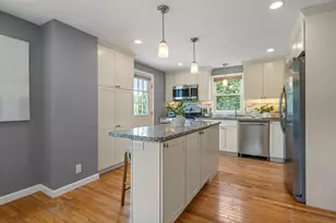 6 Tyler St, Boston, MA 02136 - Photo 9