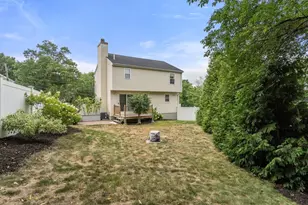 6 Tyler St, Boston, MA 02136 - Photo 27