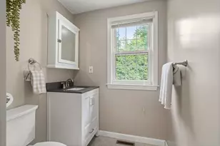 6 Tyler St, Boston, MA 02136 - Photo 13