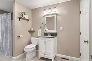 6 Tyler St, Boston, MA 02136 - Photo 21