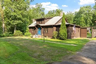 366 Allen Rd, Belchertown, MA 01007 - Photo 1