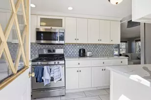 107 Pond St, Rockland, MA 02370 - Photo 17