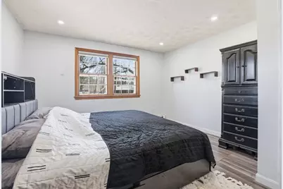107 Pond St, Rockland, MA 02370 - Photo 25