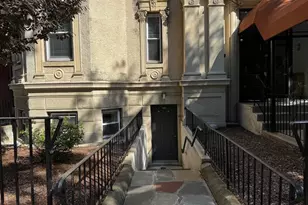 1870 Beacon St, Brookline, MA 02445 - Photo 9
