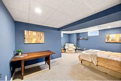 135 Lancaster Dr, Agawam, MA 01001 - Photo 33
