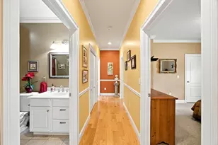 135 Lancaster Dr, Agawam, MA 01001 - Photo 11