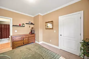 135 Lancaster Dr, Agawam, MA 01001 - Photo 21