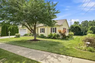 135 Lancaster Dr, Agawam, MA 01001 - Photo 3