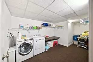 135 Lancaster Dr, Agawam, MA 01001 - Photo 35