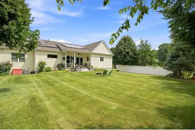 135 Lancaster Dr, Agawam, MA 01001 - Photo 37