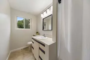 7 Cedar St, Ashland, MA 01721 - Photo 15