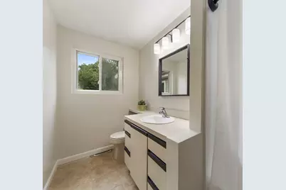 7 Cedar St, Ashland, MA 01721 - Photo 15