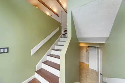 7 Cedar St, Ashland, MA 01721 - Photo 3