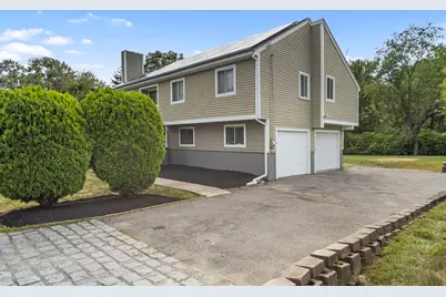 7 Cedar St, Ashland, MA 01721 - Photo 33
