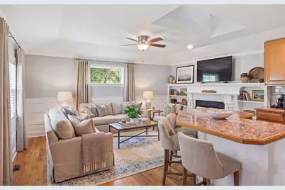 1433 Massachusetts Ave #A, Lexington, MA 02420 - Photo 3