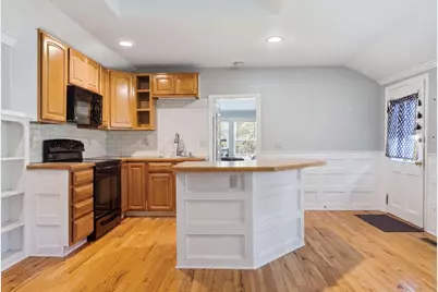 1433 Massachusetts Ave #A, Lexington, MA 02420 - Photo 9