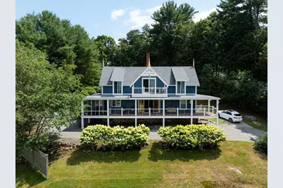 6 Pew Ave, Gloucester, MA 01930 - Photo 1
