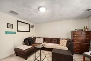 127 Maple St, Attleboro, MA 02703 - Photo 13