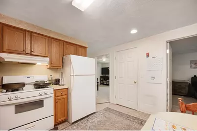 127 Maple St, Attleboro, MA 02703 - Photo 15