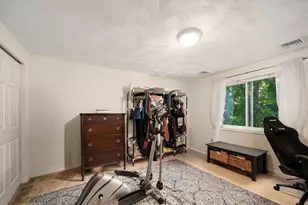 127 Maple St, Attleboro, MA 02703 - Photo 9