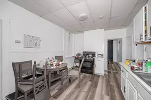 694 Merrimack St, Lowell, MA 01854 - Photo 33