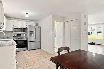 20 Chestnut St #B, East Bridgewater, MA 02333 - Photo 5