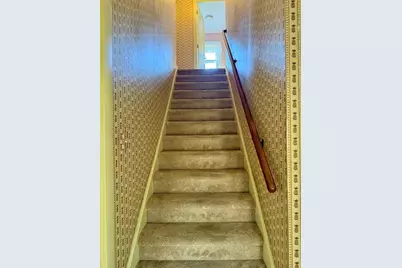 16 Pauline St, New Bedford, MA 02740 - Photo 19