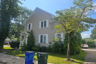 39 Bond St, Fall River, MA 02720 - Photo 1