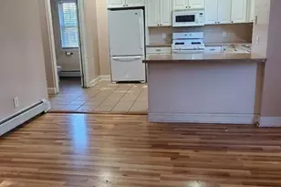 39 Bond St, Fall River, MA 02720 - Photo 7