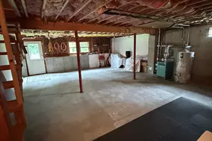 215 Knight Ave, Attleboro, MA 02703 - Photo 9