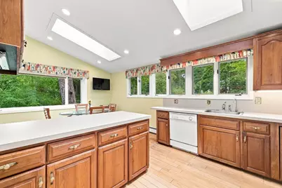 79 Pond Cir, Mashpee, MA 02649 - Photo 3