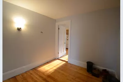 14 East Wyomingave. #2, Melrose, MA 02176 - Photo 3