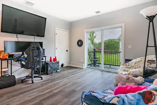550 Spring St, Fall River, MA 02721 - Photo 17