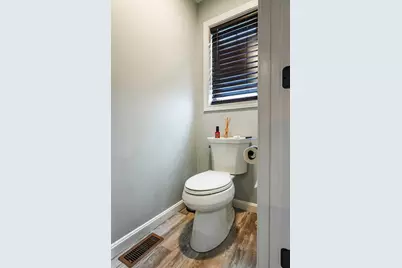 550 Spring St #1, Fall River, MA 02721 - Photo 11