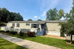 11 Quaboag Valley, Palmer, MA 01069 - Photo 3