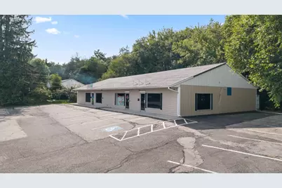 184 W Main Street, Dudley, MA 01571 - Photo 3