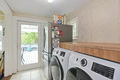 24 Main St, Upton, MA 01568 - Photo 7