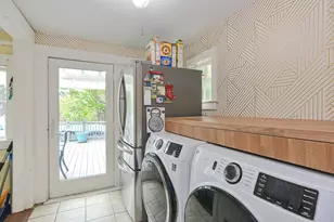 24 Main St, Upton, MA 01568 - Photo 7